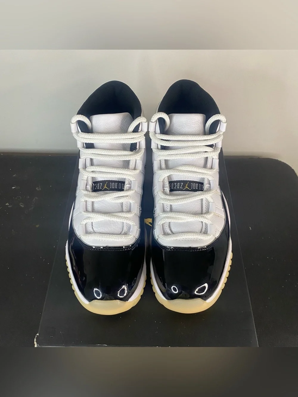 Jordan 11 “Gratitude” Size 9.5